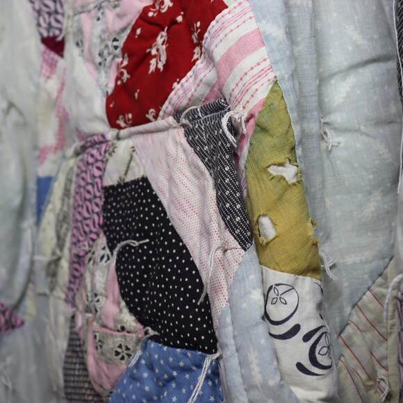 Handmade Upcycled Quilt Jacket Heavy Patchwork Hooded Size XL - Picture 4 of 5